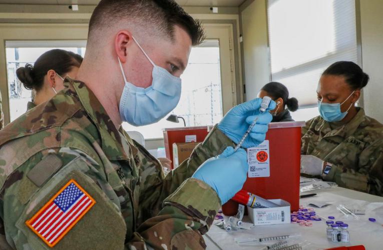army personnel prep vaccinations